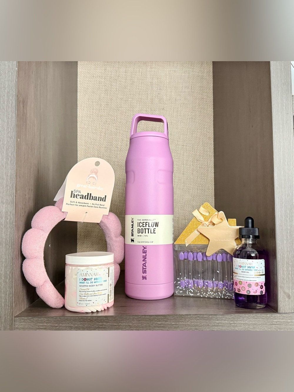 Stanley Iceflow Bottle Aminnah Donut Butter & Oil 5 Piece Bundle